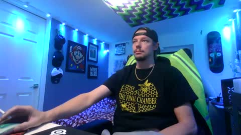 Snapshot of hungtxcock92 chatting on 09.29.25 hungtxcock92 online show from 09.29.25