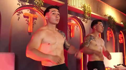 Snapshot of hunk_ryan chatting on 09.26.25 hunk_ryan online show from 09.26.25