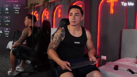 hunk_ryan online show from 12.18.25