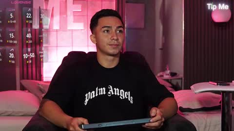 hunk_ryan online show from 01.10.26