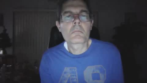 hunkmasclefad458 online show from 12.21.25