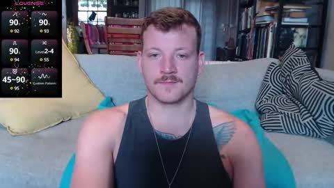 Snapshot of hunky_arthur chatting on 12.27.24 Hunky Arthur online show from 12.27.24