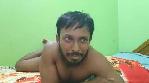 Snapshot of hunkyariyaan chatting on 09.11.25 Hunky Ariyaan online show from 09.11.25