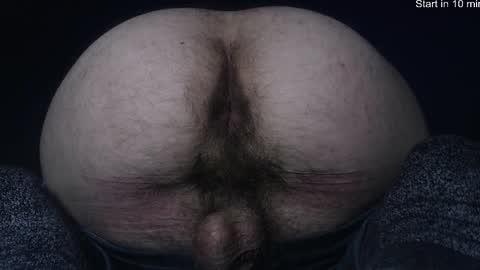 Snapshot of hunkytime chatting on 10.10.25  I AM NOT A DIRECTOR I AM THE BOSS            KINGDADDYSIRSTR8ALPHAMASTER online show from 10.10.25