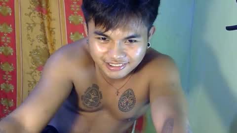 hunkyzeus online show from 10.24.25