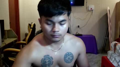 hunkyzeus online show from 04.23.26