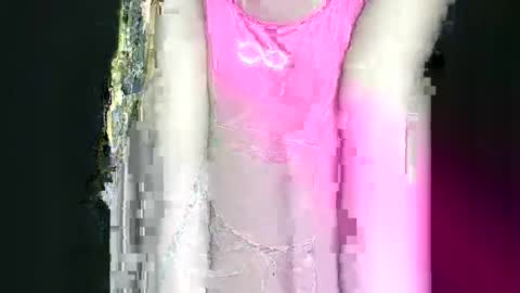 Snapshot of hunsweetpie chatting on 04.19.26 hunsweetpie online show from 04.19.26