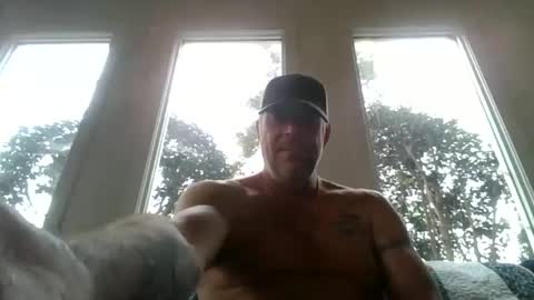 Snapshot of hunybager chatting on 02.18.26 hunybager online show from 02.18.26