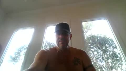 Snapshot of hunybager chatting on 02.19.26 hunybager online show from 02.19.26