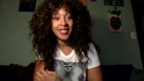 Goddess Hunyy online show from 12.04.24