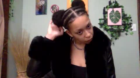 Goddess Hunyy online show from 02.20.25