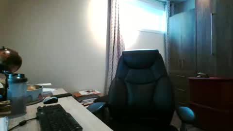 hurley7890 online show from 02.26.25