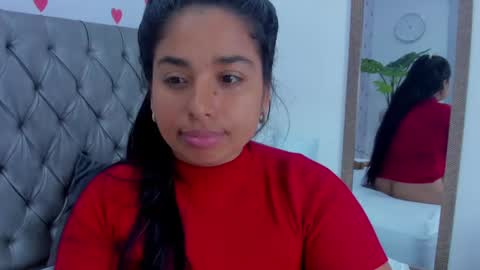 Snapshot of hurrem_had chatting on 02.14.25 H U R R E M online show from 02.14.25