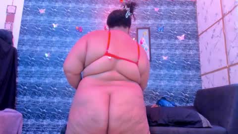 Snapshot of hurren_matt1 chatting on 11.07.25 Hurren online show from 11.07.25