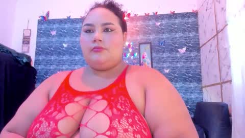 Snapshot of hurren_matt1 chatting on 11.10.25 Hurren online show from 11.10.25