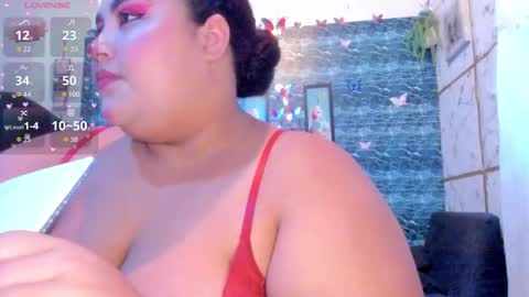 Snapshot of hurren_matt1 chatting on 11.14.25 Hurren online show from 11.14.25