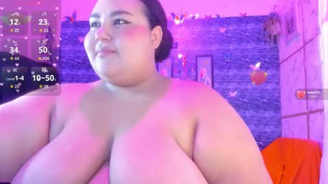 Snapshot of hurren_matt1 chatting on 11.20.25 Hurren online show from 11.20.25