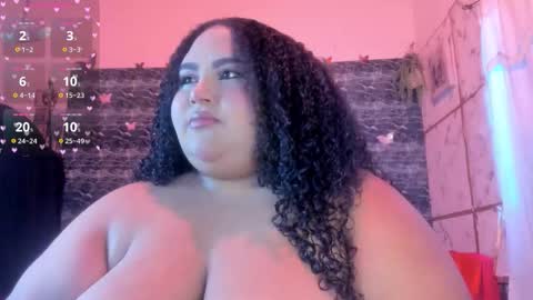 Snapshot of hurren_matt1 chatting on 11.22.25 Hurren online show from 11.22.25