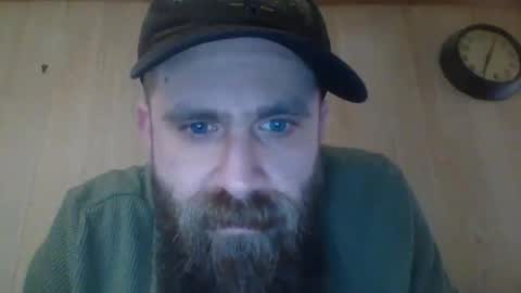 huskygengar22 online show from 04.15.26
