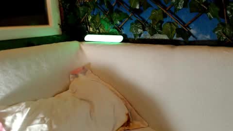 Snapshot of hustle6930 chatting on 02.15.25 Kayla online show from 02.15.25