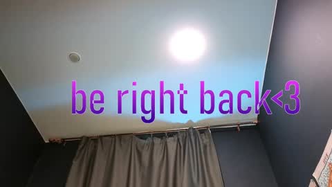 Snapshot of hyeon_jin chatting on 01.14.25 Hyeon Jin online show from 01.14.25