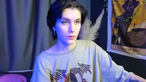 Snapshot of hyeon_jin chatting on 02.07.25 Hyeon Jin online show from 02.07.25