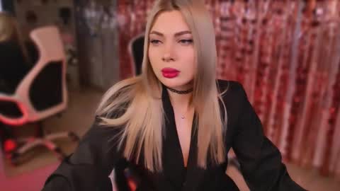 Snapshot of hyileyclark chatting on 02.06.26 hyileyclark online show from 02.06.26