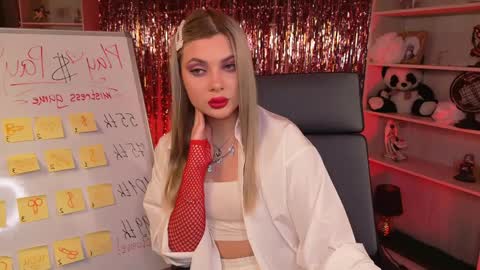 hyileyclark online show from 04.10.26