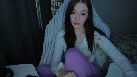 Snapshot of hyorinmaruu chatting on 12.04.24 maru online show from 12.04.24