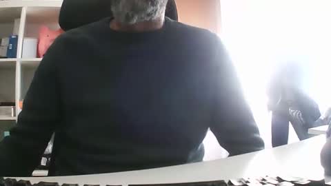 Hyperpau online show from 12.22.25