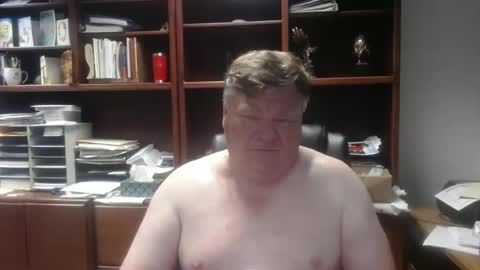 Snapshot of hypnotizing4u chatting on 09.12.25 hypnotizing4u online show from 09.12.25