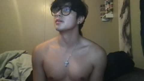 hyunluv online show from 10.20.25