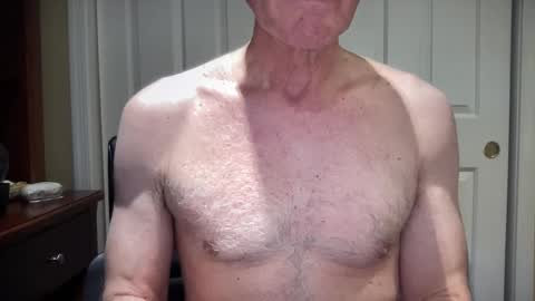 Snapshot of i8bgcq chatting on 12.04.24 The Talented Mr. DILFy online show from 12.04.24