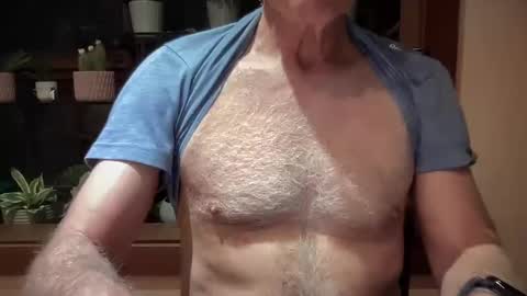 Snapshot of i8bgcq chatting on 12.27.24 The Talented Mr. DILFy online show from 12.27.24