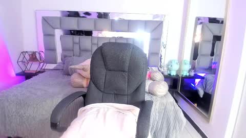 Akane online show from 02.19.25