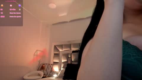 Akane online show from 10.22.25