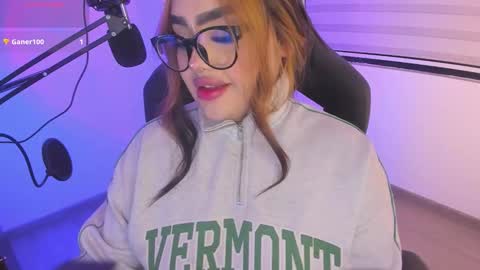 Snapshot of i_am_ari chatting on 01.18.26 Ari online show from 01.18.26