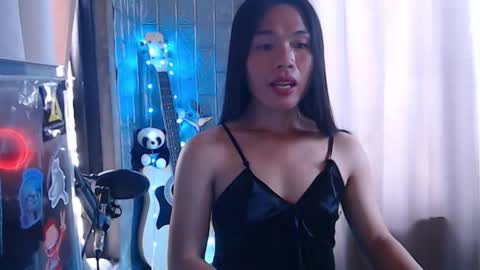 Kim online show from 11.20.25