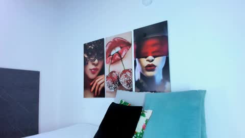 The Dolls online show from 11.18.25