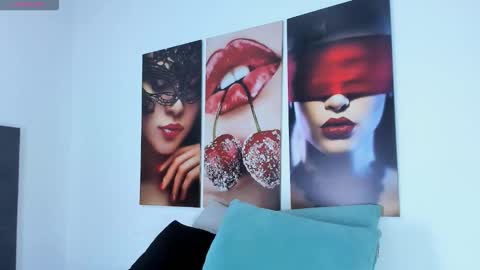 The Dolls online show from 01.06.26