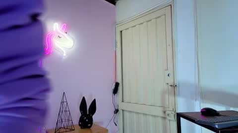 kelvis online show from 01.12.26