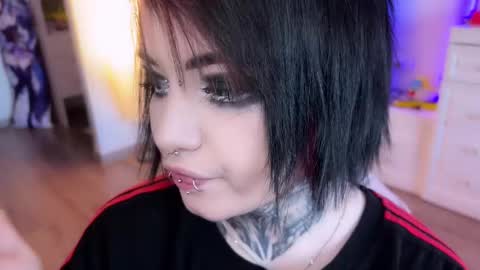 Snapshot of i_died_again chatting on 12.11.24 Asya  online show from 12.11.24