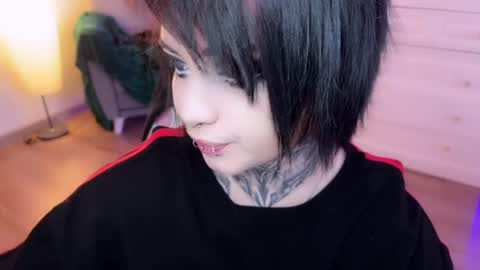 Snapshot of i_died_again chatting on 12.14.24 Asya  online show from 12.14.24