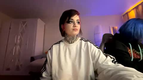 Snapshot of i_died_again chatting on 12.14.24 Asya  online show from 12.14.24