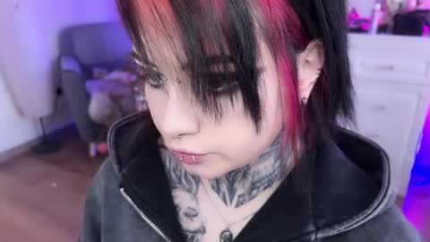 Snapshot of i_died_again chatting on 01.09.25 Asya  online show from 01.09.25