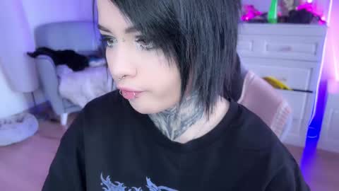Snapshot of i_died_again chatting on 01.19.25 Asya  online show from 01.19.25