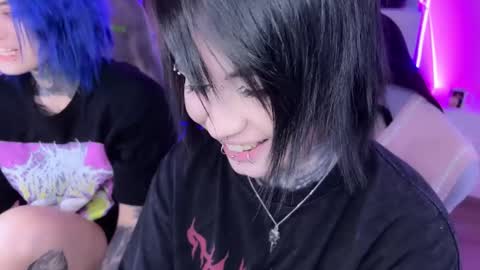 Snapshot of i_died_again chatting on 01.26.25 Asya  online show from 01.26.25