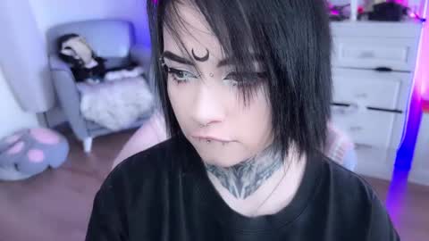 Snapshot of i_died_again chatting on 02.07.25 Asya  online show from 02.07.25