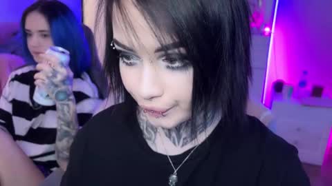 Snapshot of i_died_again chatting on 02.21.25 Asya  online show from 02.21.25