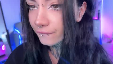 Snapshot of i_died_again chatting on 10.22.25 Asya  online show from 10.22.25
